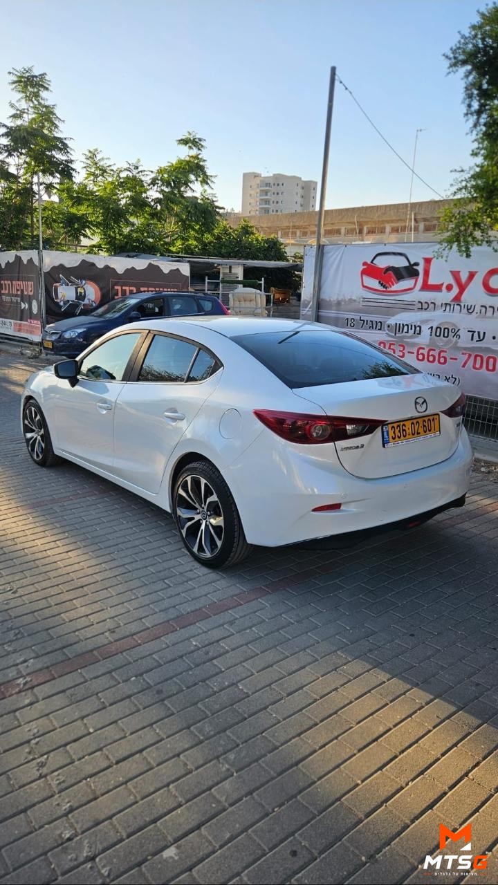 מאזדה 3 תמונה 4