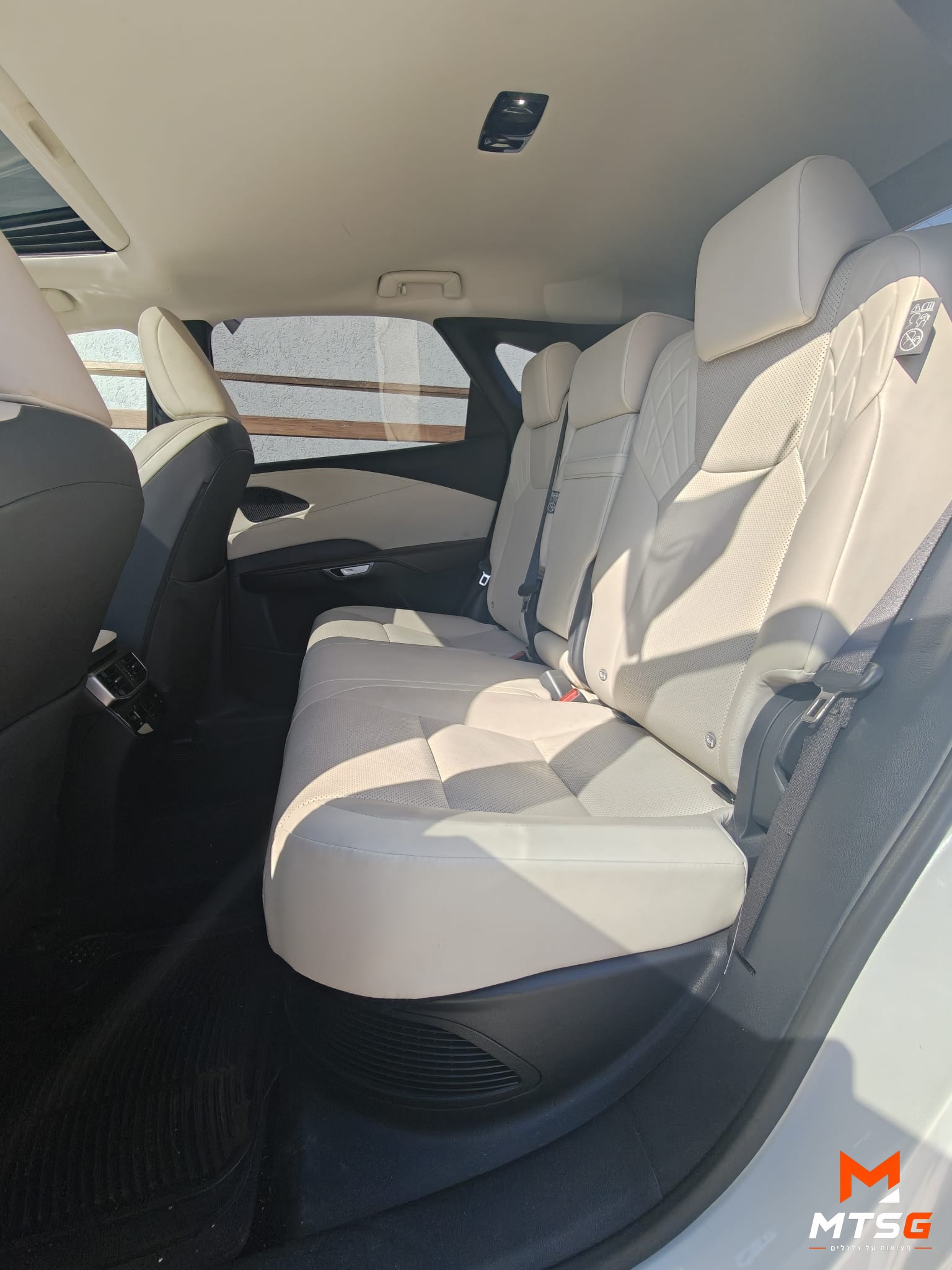 לקסוס Rx350h תמונה 4
