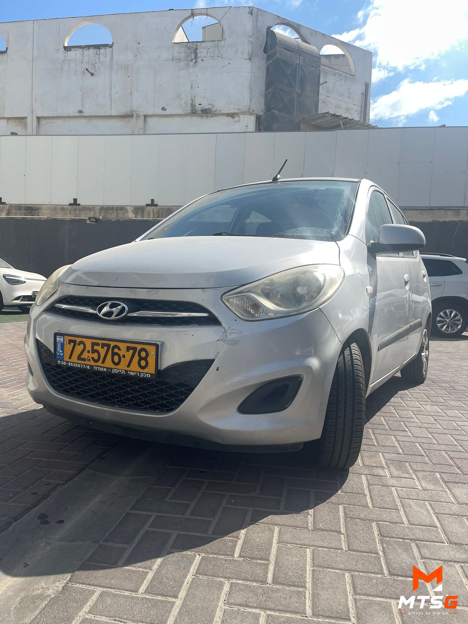 יונדאי i10