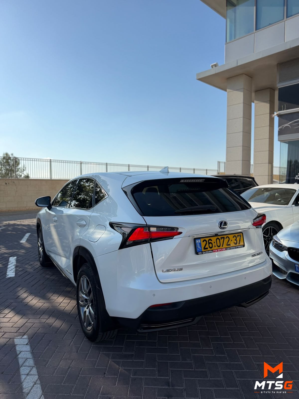 לקסוס NX300H תמונה 4